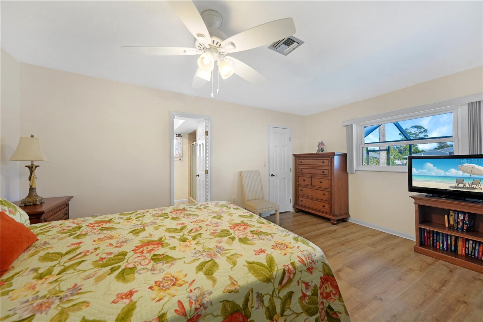 18390 BURKHOLDER CIR, PORT CHARLOTTE, FL, 33948