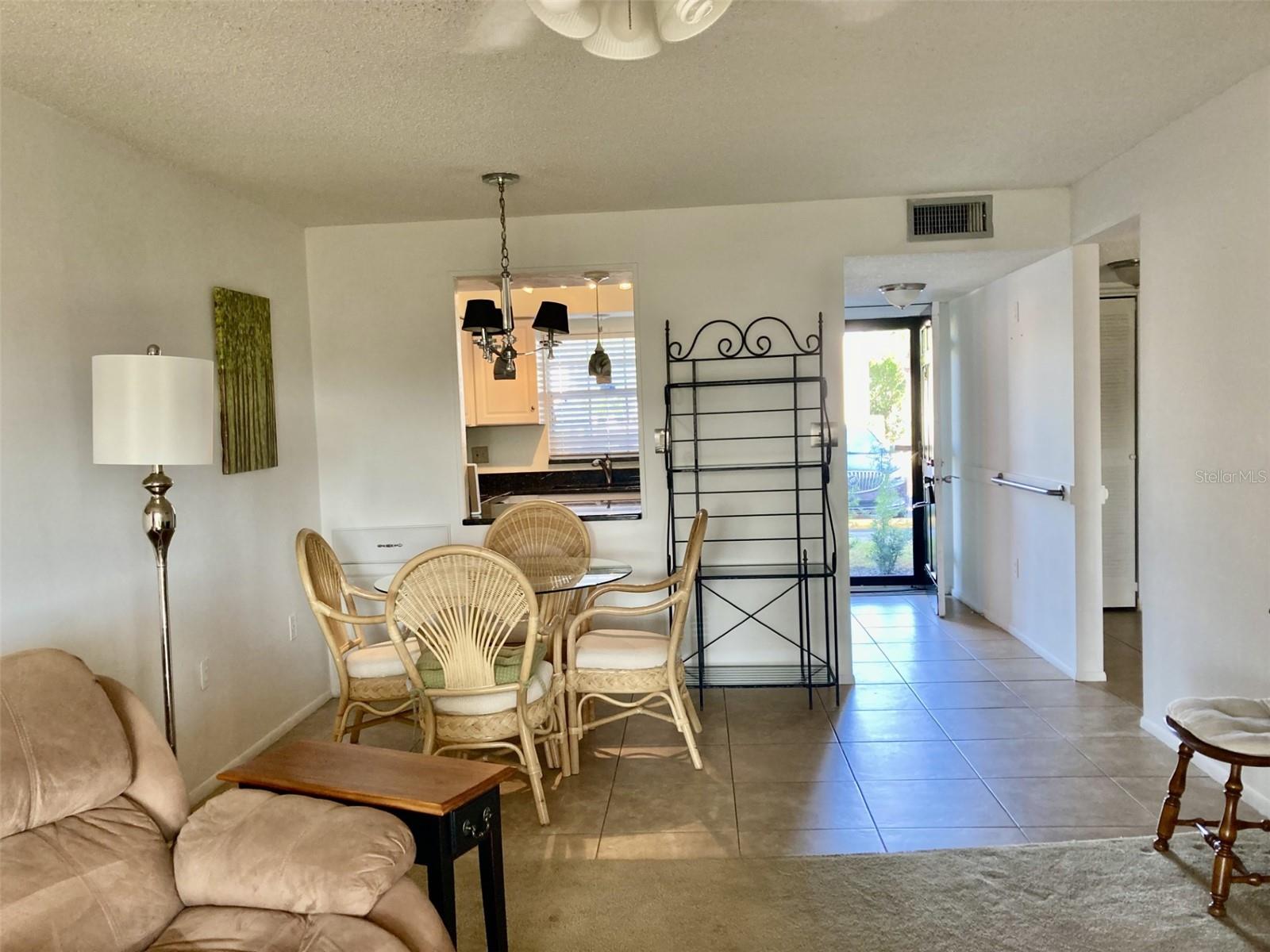 A4672709 Property Photo