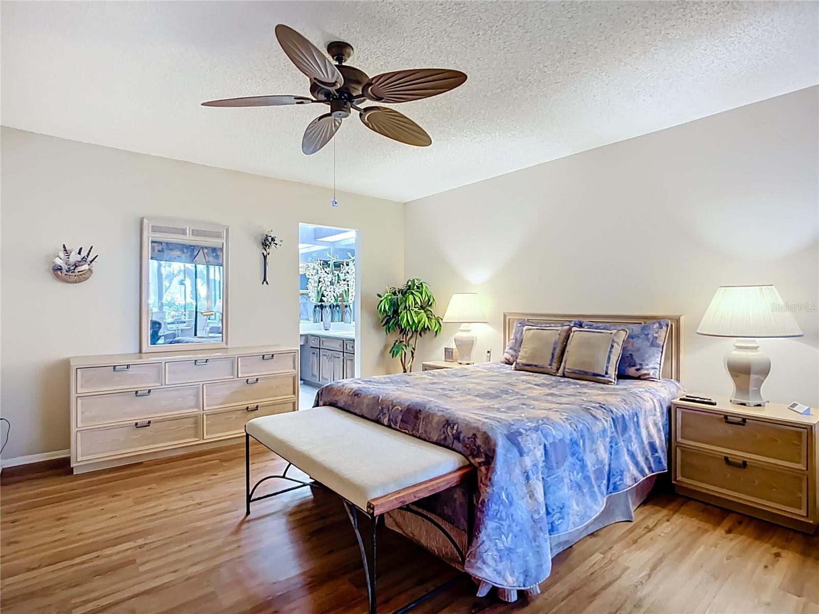 4683 OAK HOLLOW DR #3, SARASOTA, FL, 34241