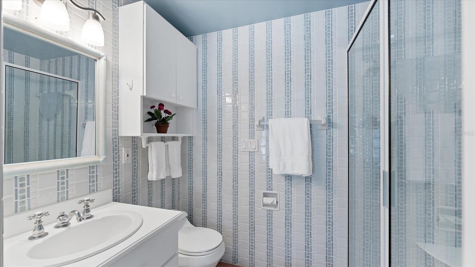 D6144852 Property Photo