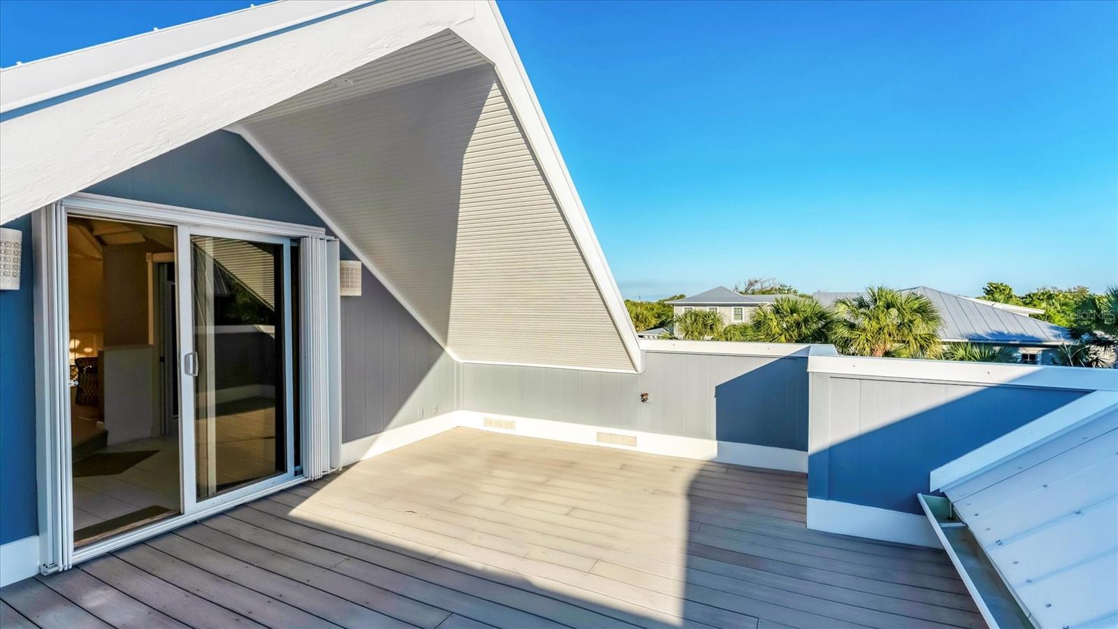 D6144852 Property Photo