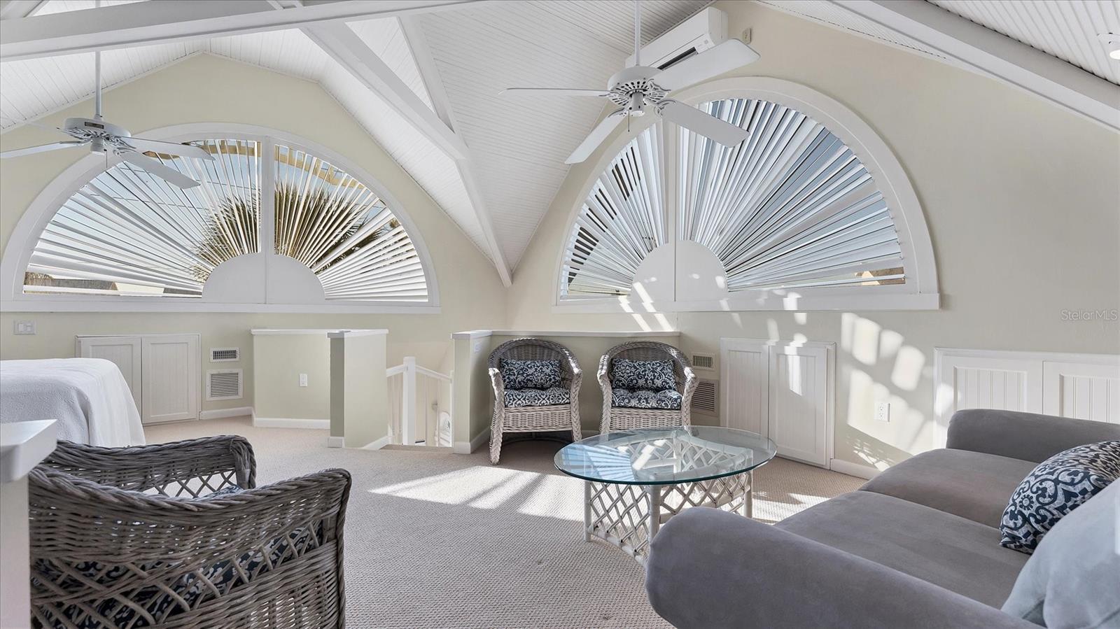 D6144852 Property Photo