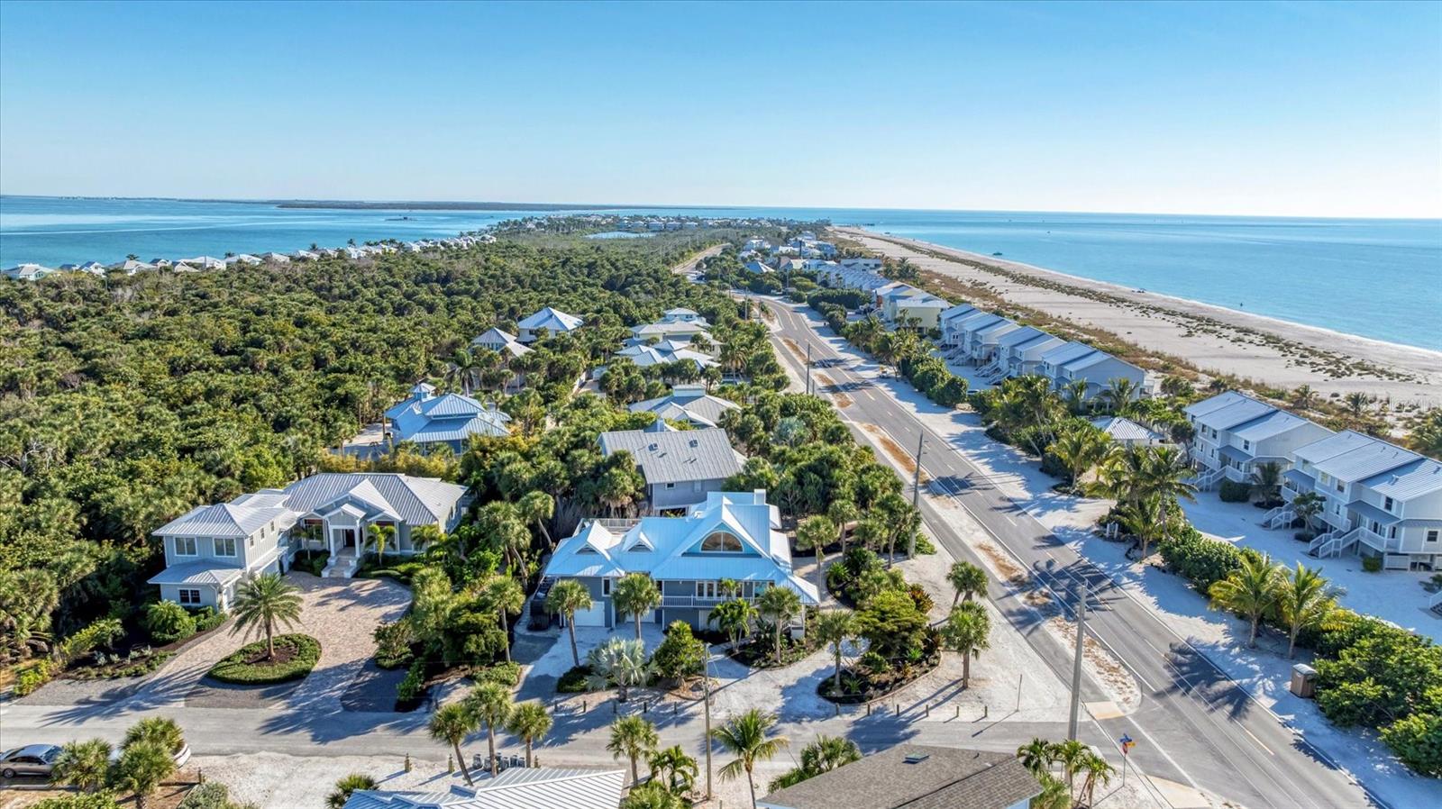 D6144852 Property Photo