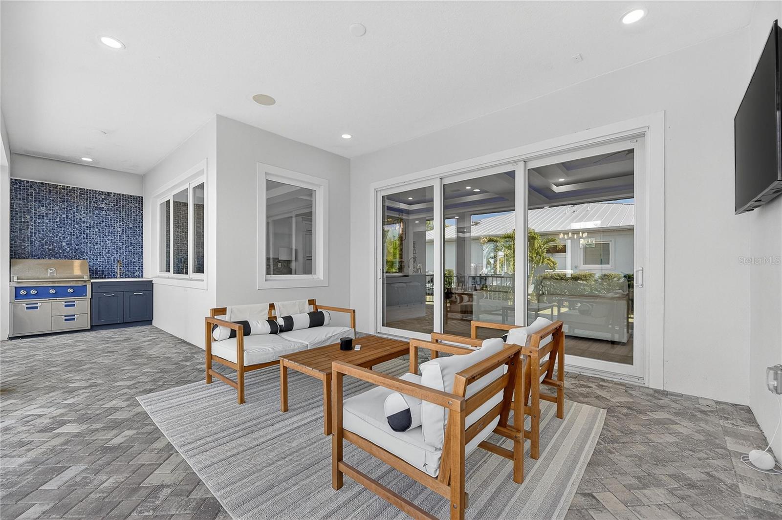 5720 TYBEE ISLAND DR, APOLLO BEACH, FL, 33572