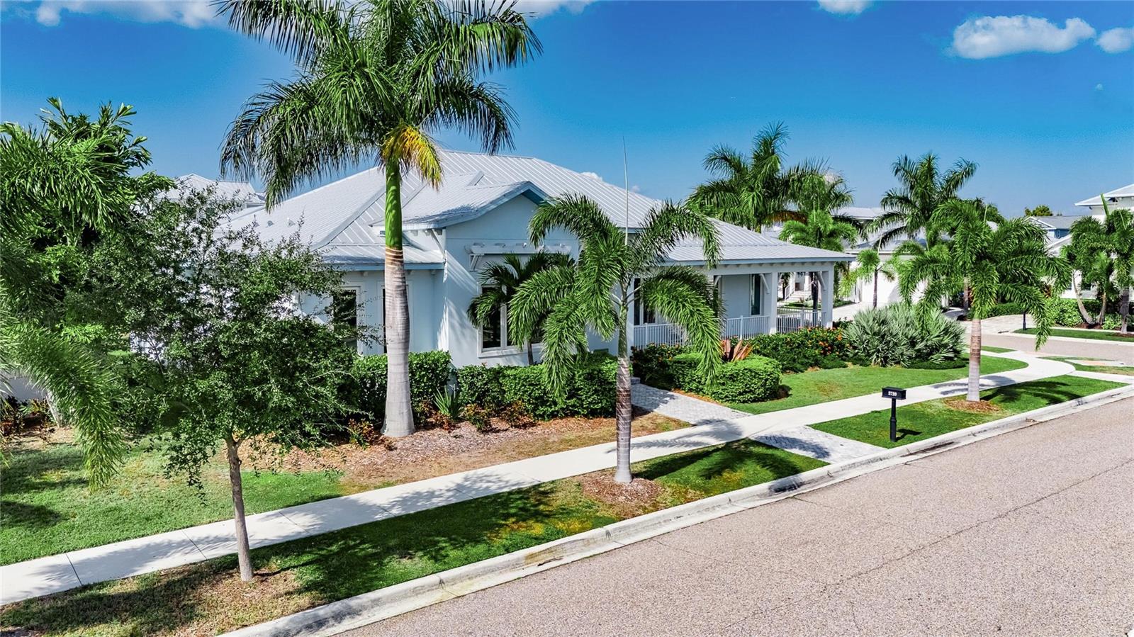 5720 TYBEE ISLAND DR, APOLLO BEACH, FL, 33572