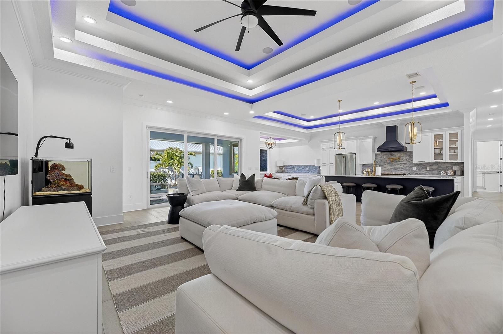 5720 TYBEE ISLAND DR, APOLLO BEACH, FL, 33572