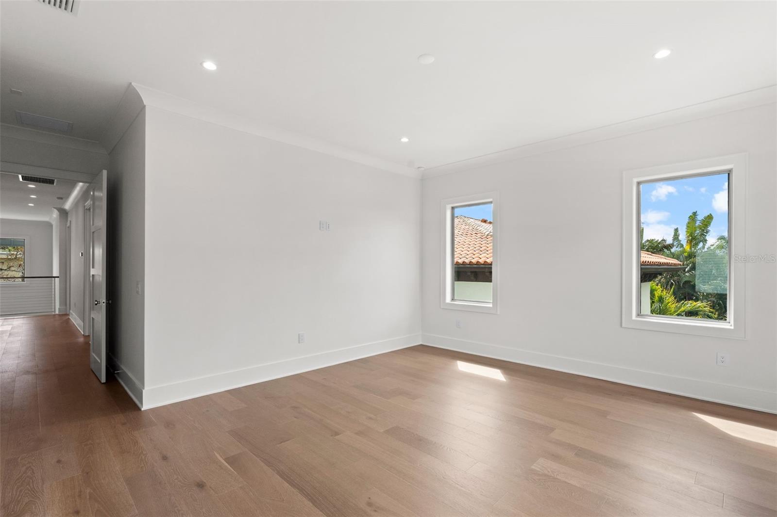 TB8449769 Property Photo