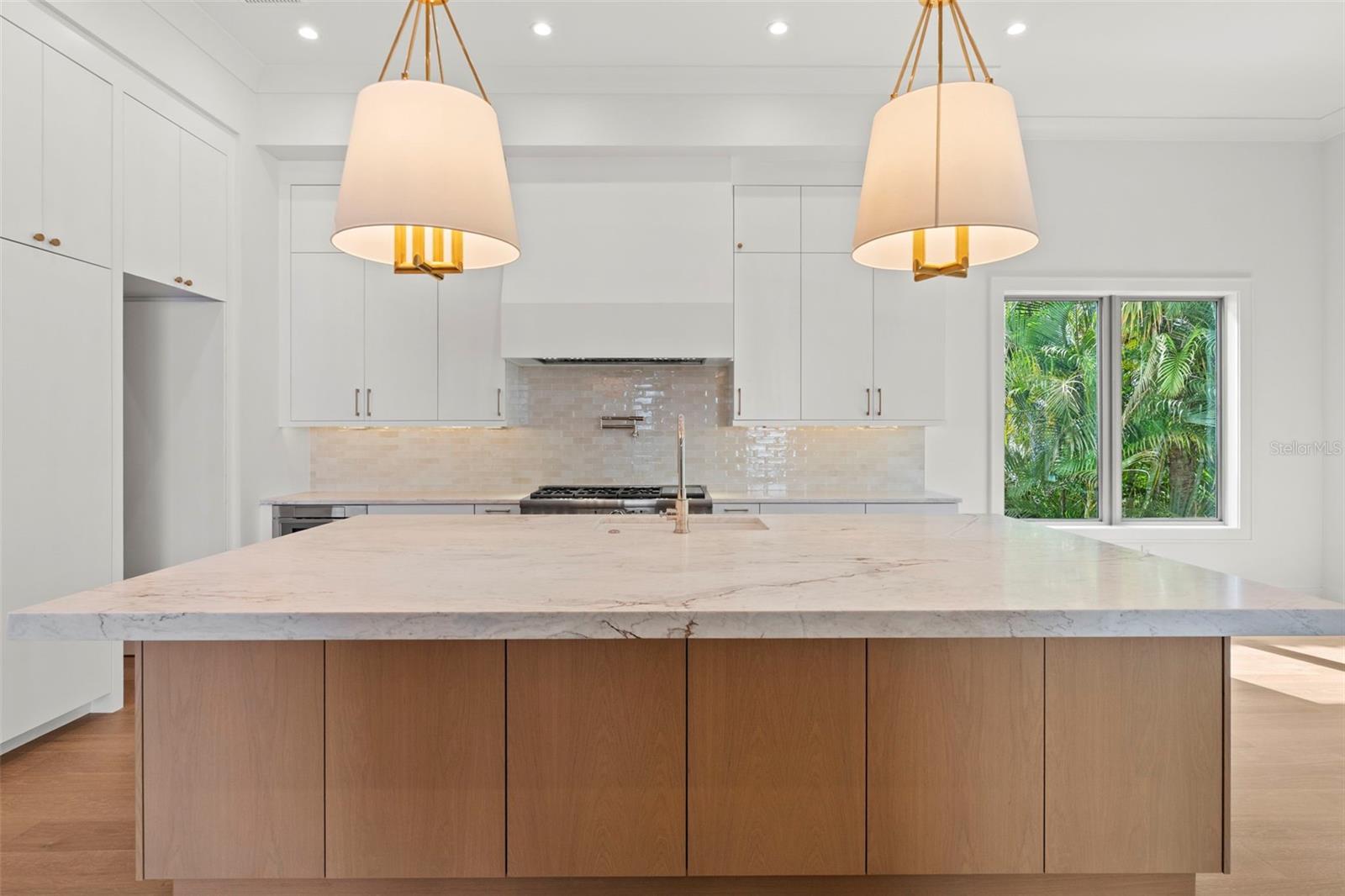 TB8449769 Property Photo