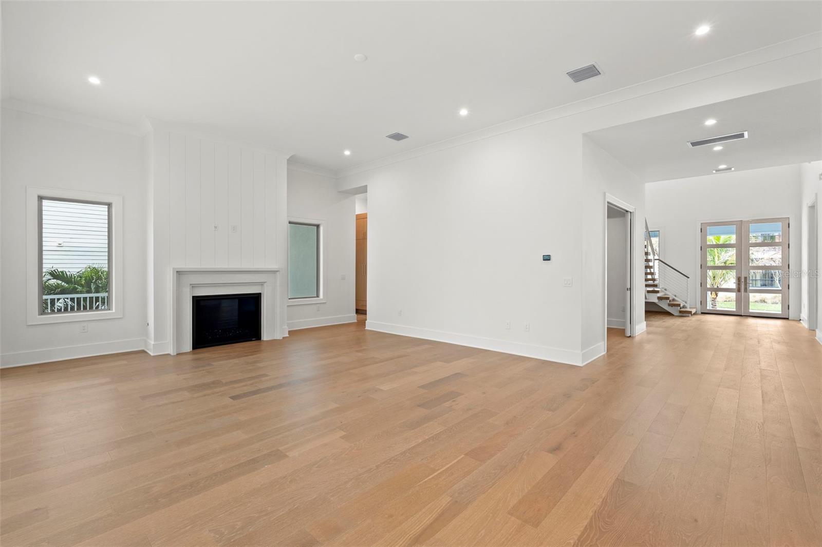 TB8449769 Property Photo