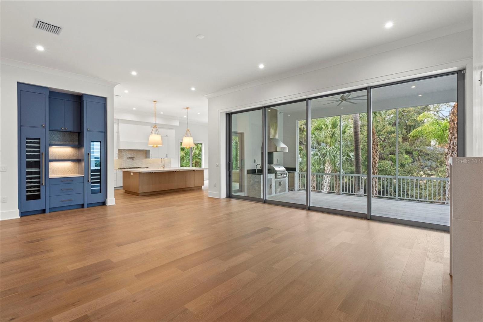 TB8449769 Property Photo