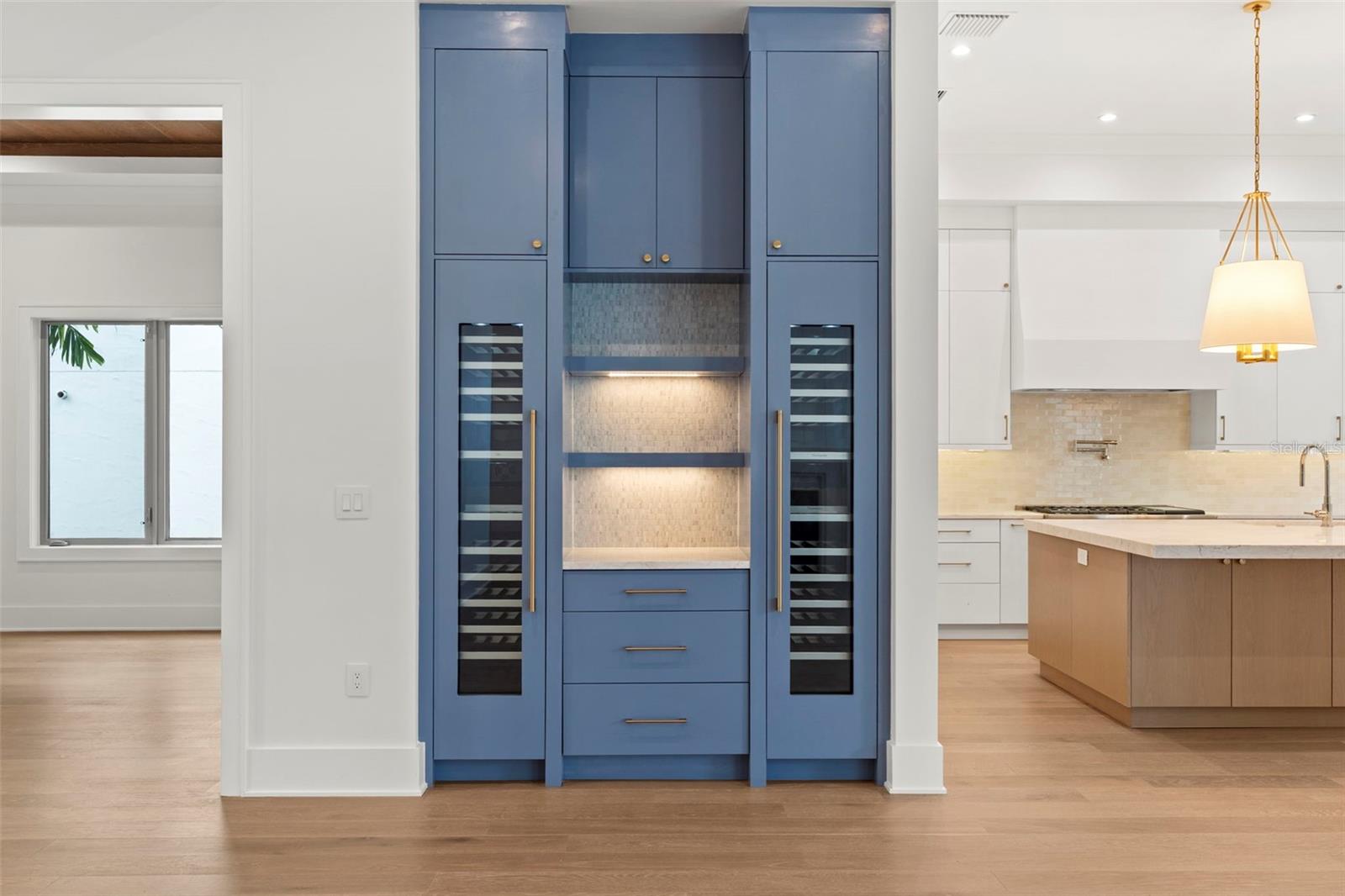 TB8449769 Property Photo