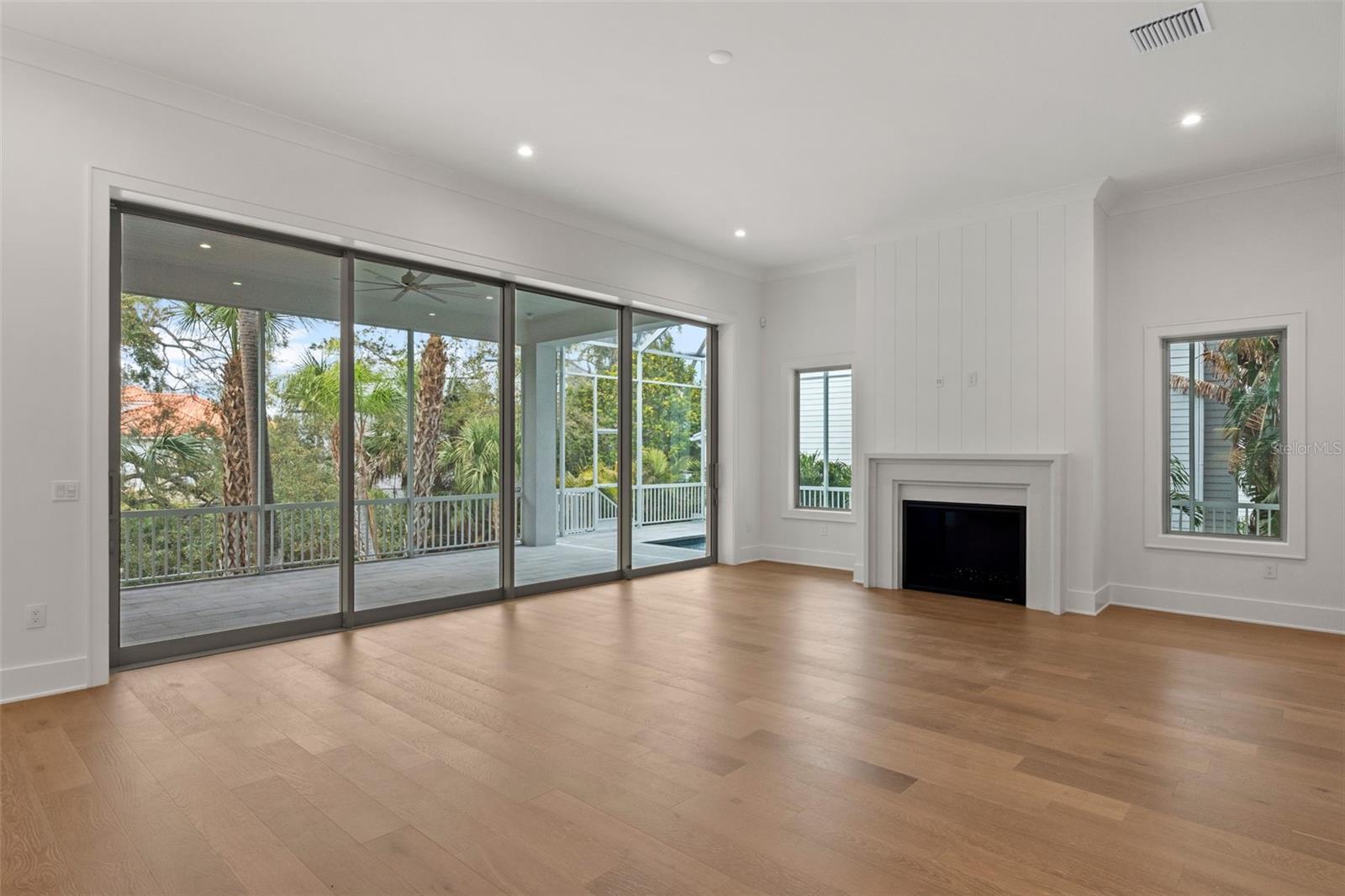 TB8449769 Property Photo