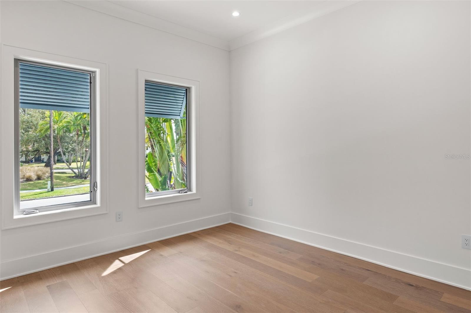 TB8449769 Property Photo