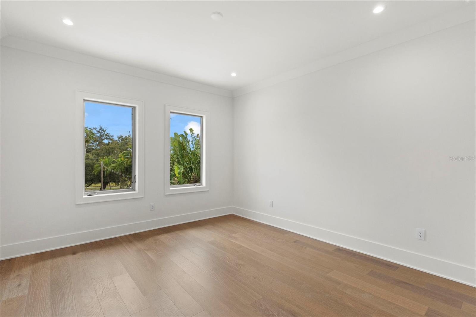 TB8449769 Property Photo