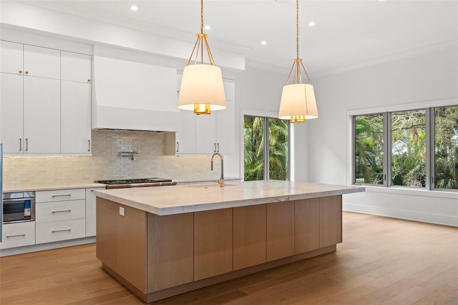 TB8449769 Property Photo