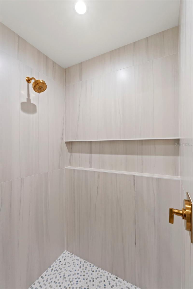 TB8449769 Property Photo