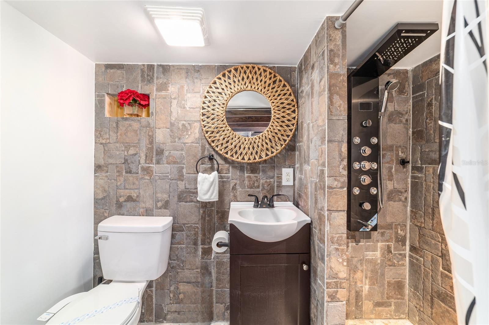 14181 SE 211TH COURT, UMATILLA, FL, 32784