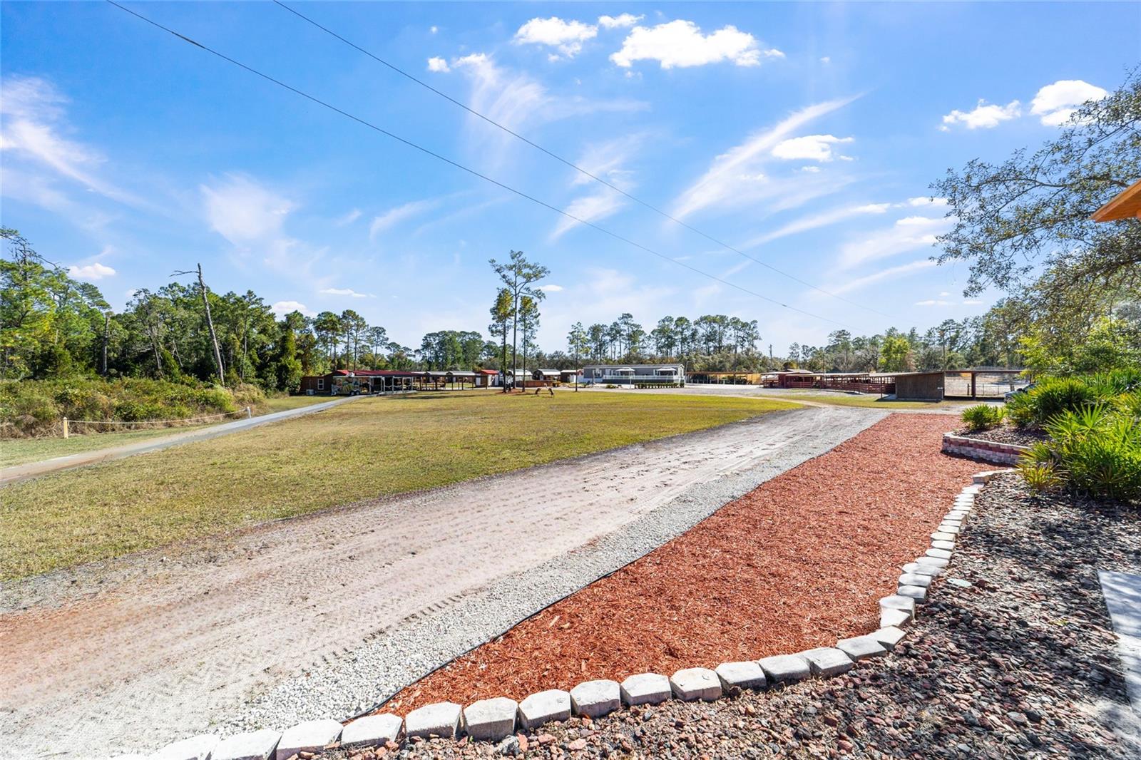 14181 SE 211TH COURT, UMATILLA, FL, 32784