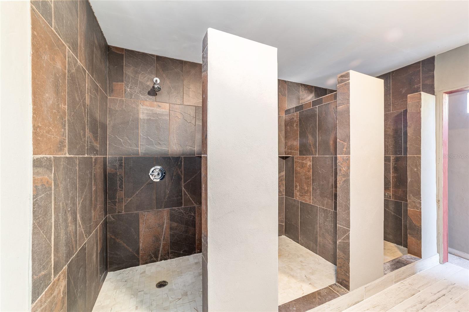 14181 SE 211TH COURT, UMATILLA, FL, 32784