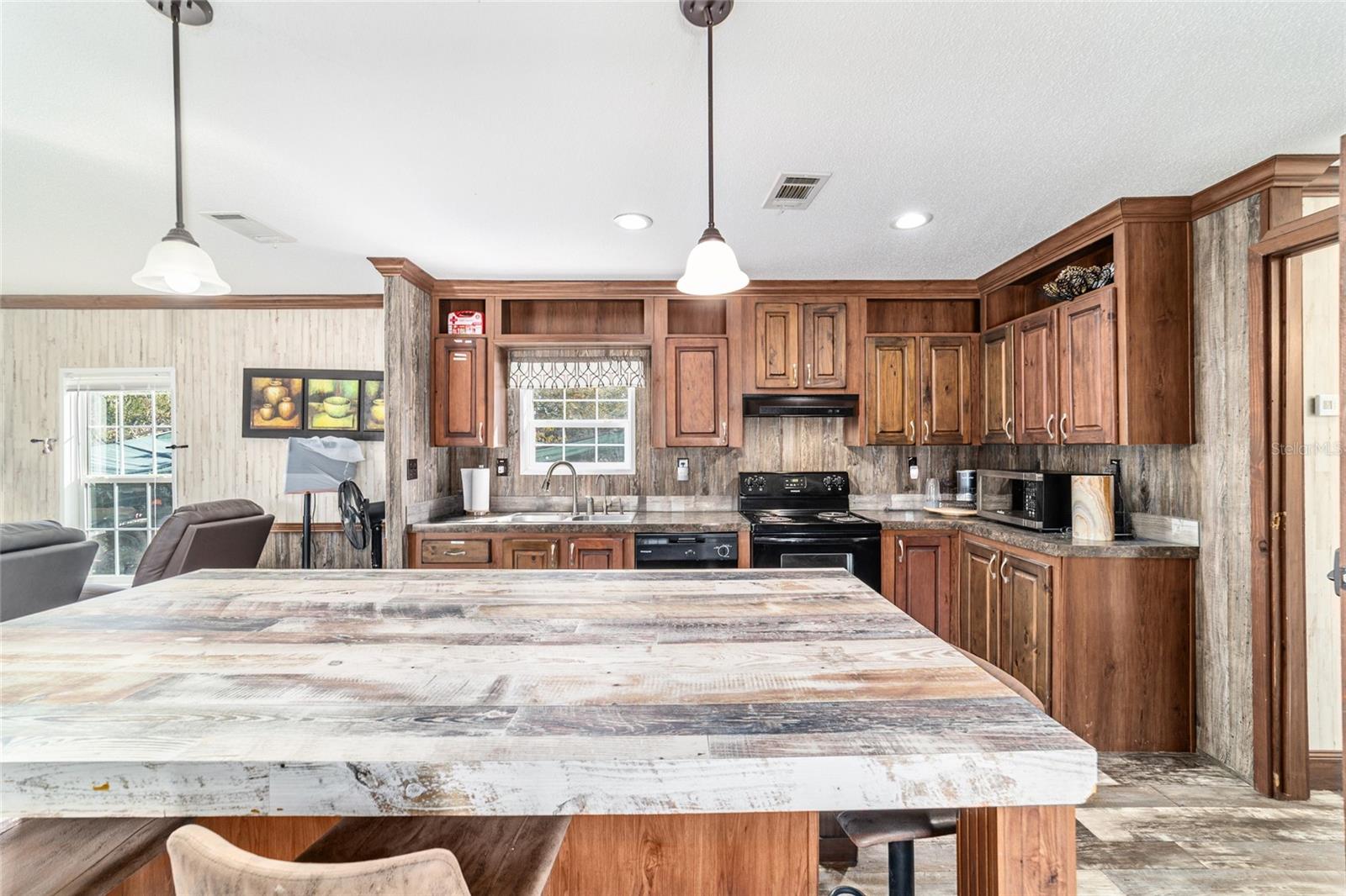 14181 SE 211TH COURT, UMATILLA, FL, 32784