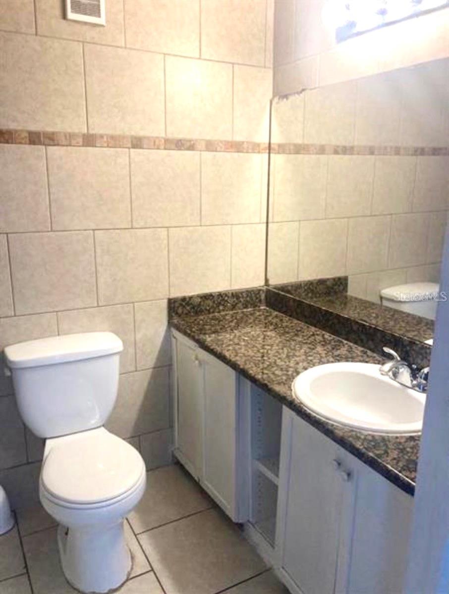 4772 WALDEN CIR #11, ORLANDO, FL, 32811