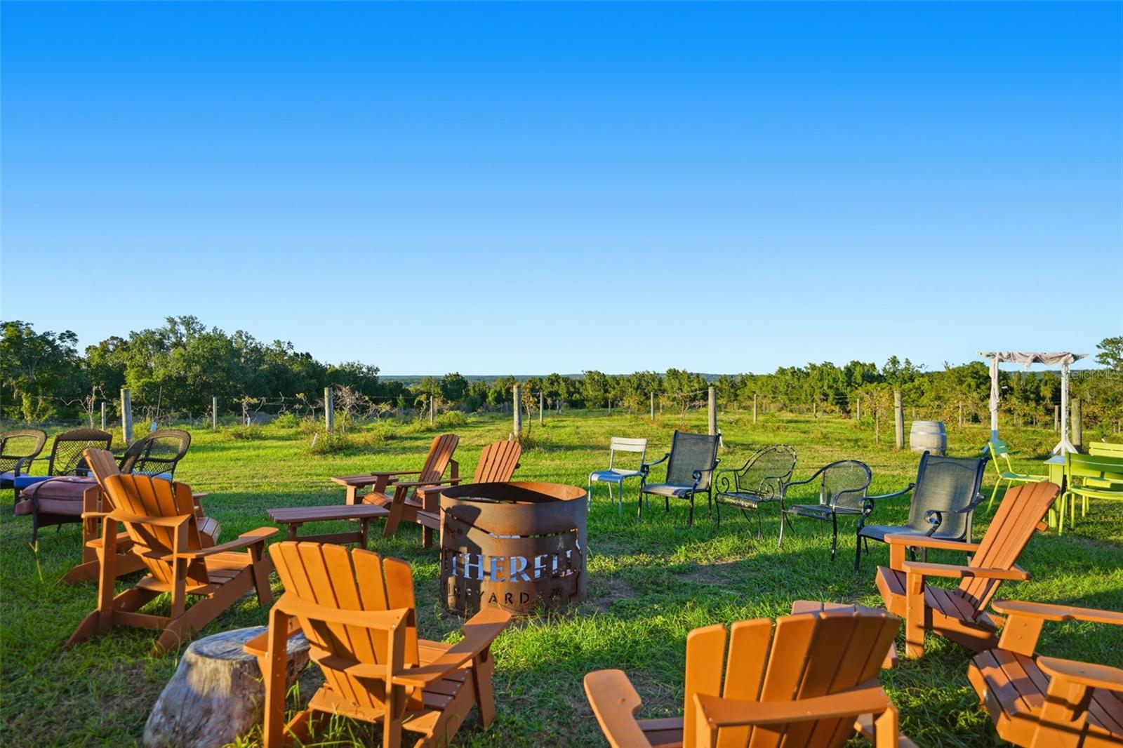 21509 SNOW HILL RD, BROOKSVILLE, FL, 34601