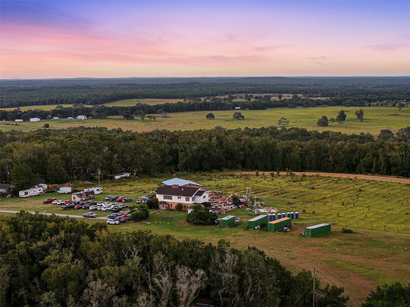 21509 SNOW HILL RD, BROOKSVILLE, FL, 34601