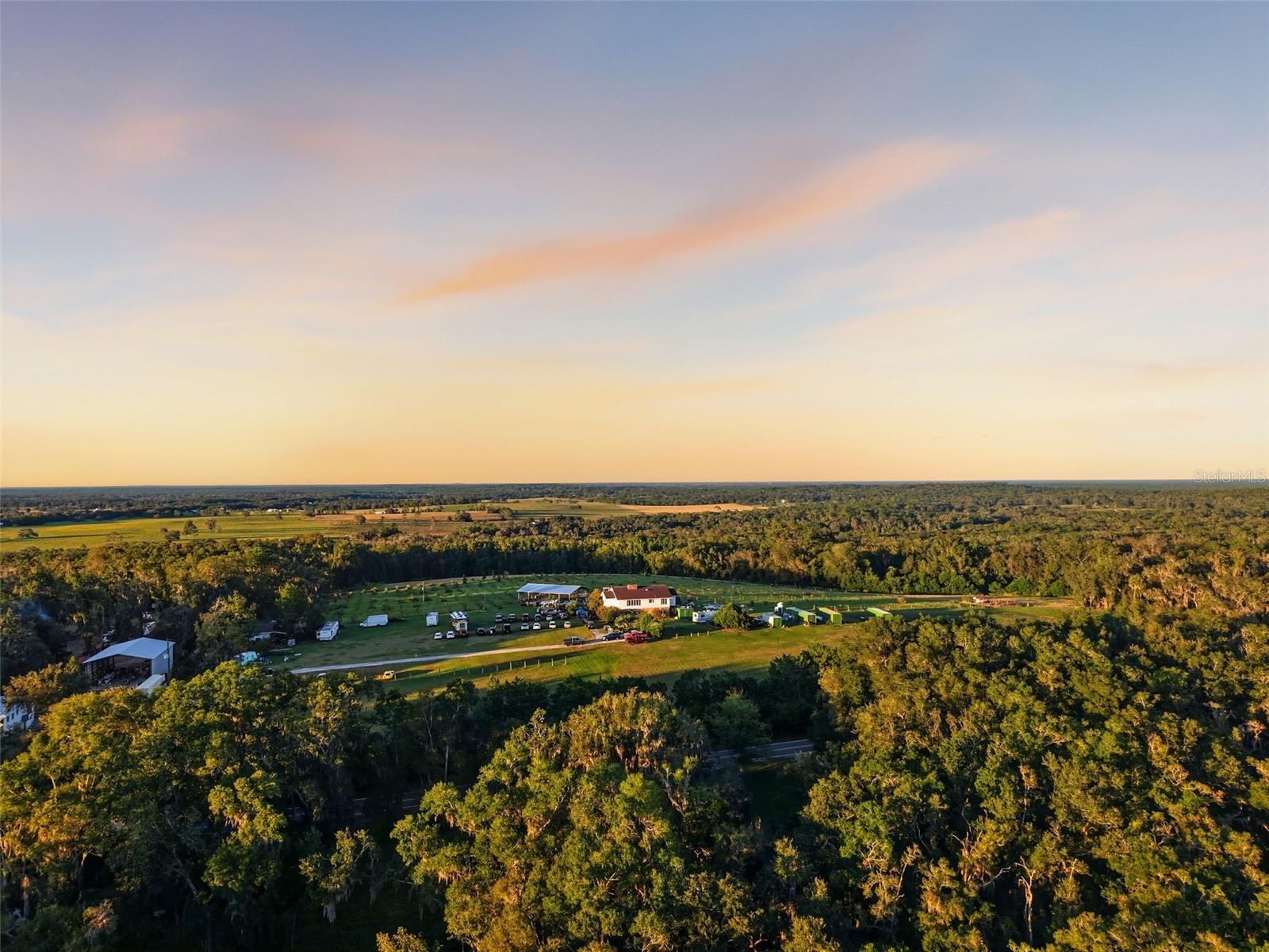 21509 SNOW HILL RD, BROOKSVILLE, FL, 34601