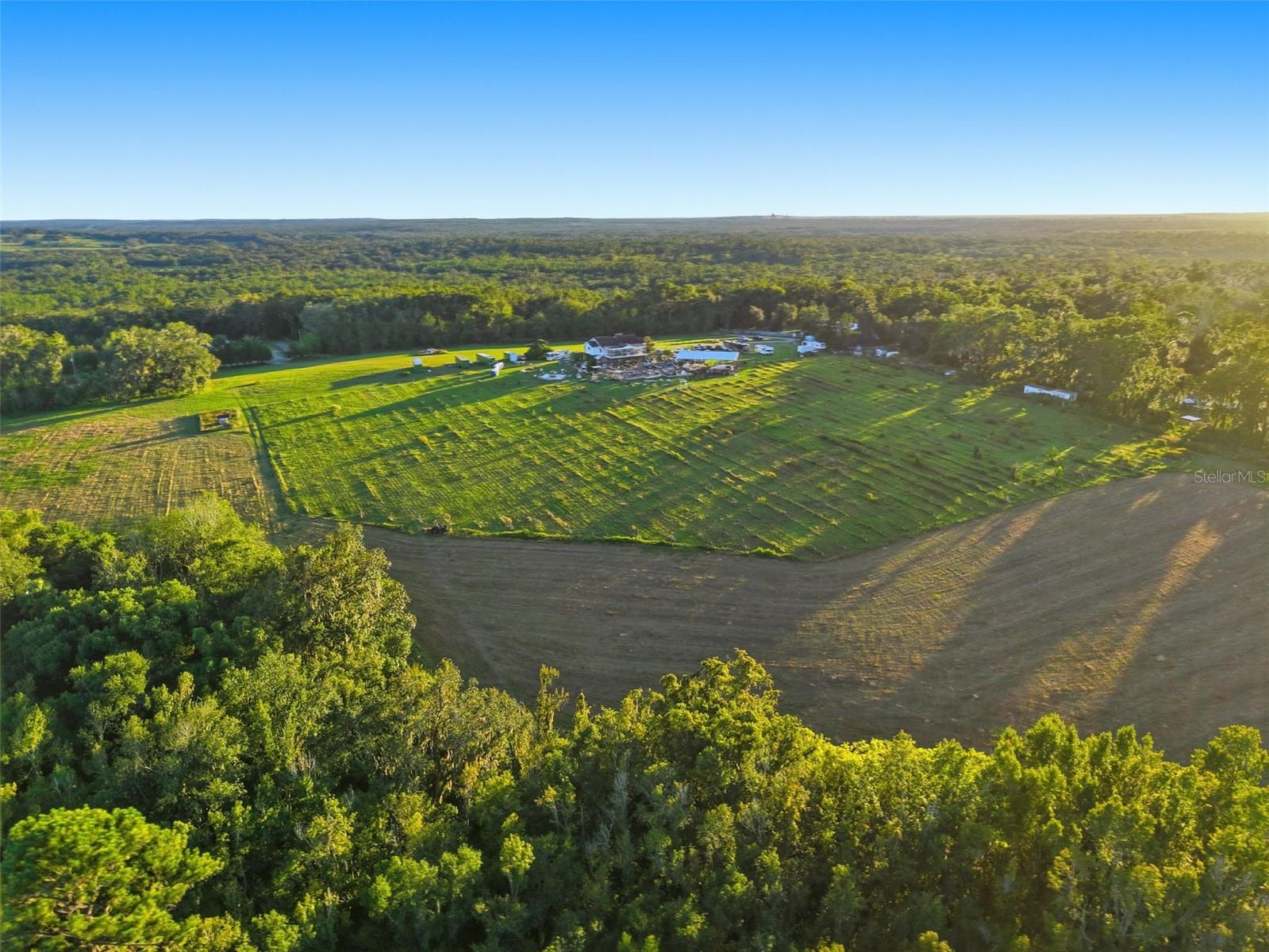 21509 SNOW HILL RD, BROOKSVILLE, FL, 34601