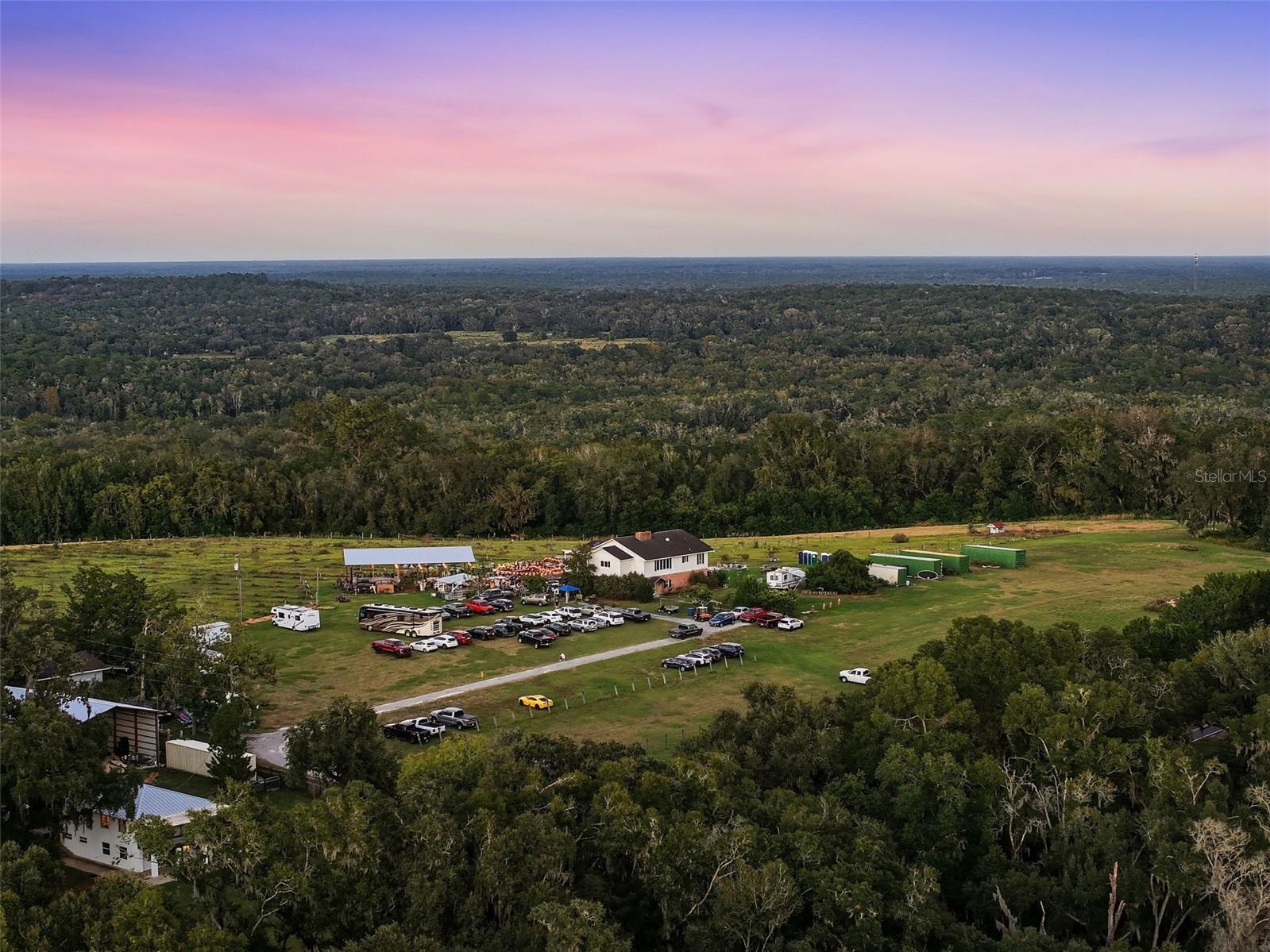 21509 SNOW HILL RD, BROOKSVILLE, FL, 34601