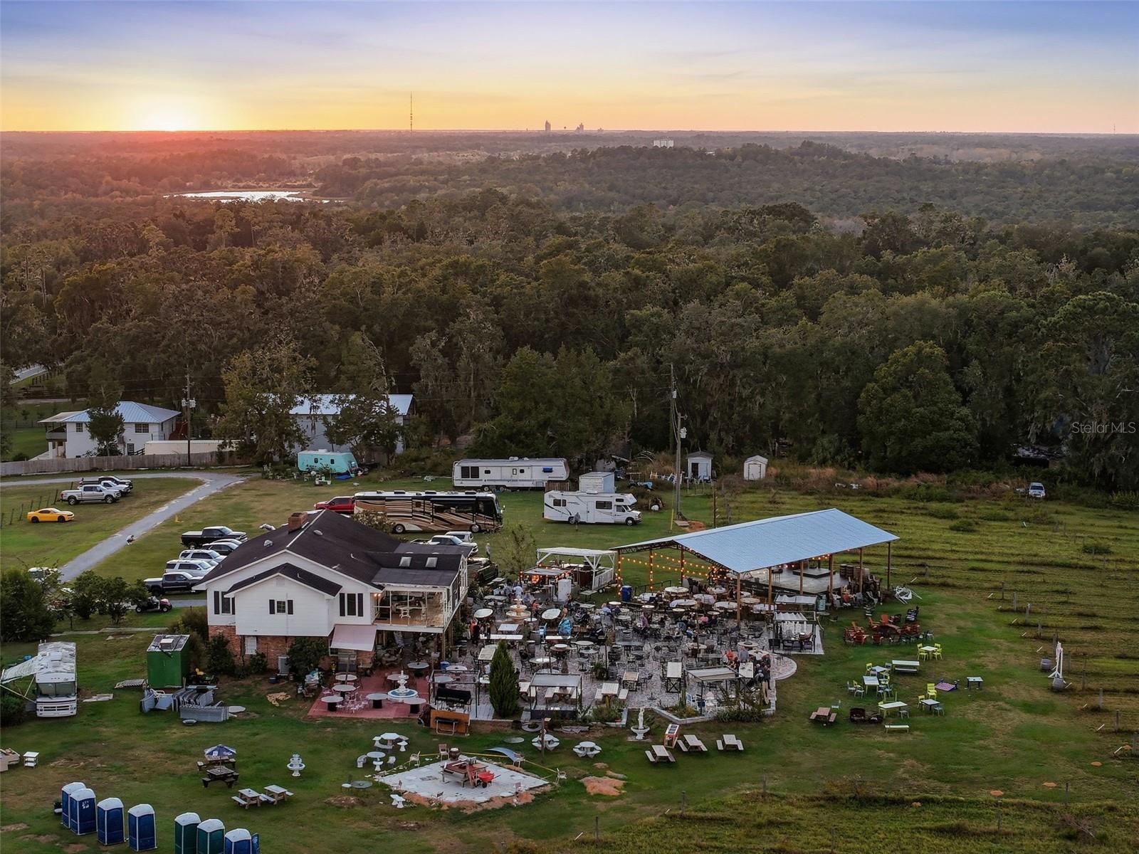 21509 SNOW HILL RD, BROOKSVILLE, FL, 34601