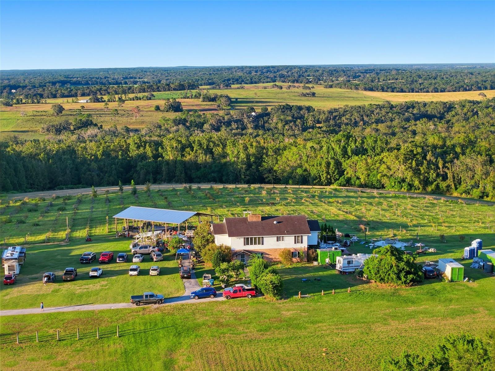 21509 SNOW HILL RD, BROOKSVILLE, FL, 34601