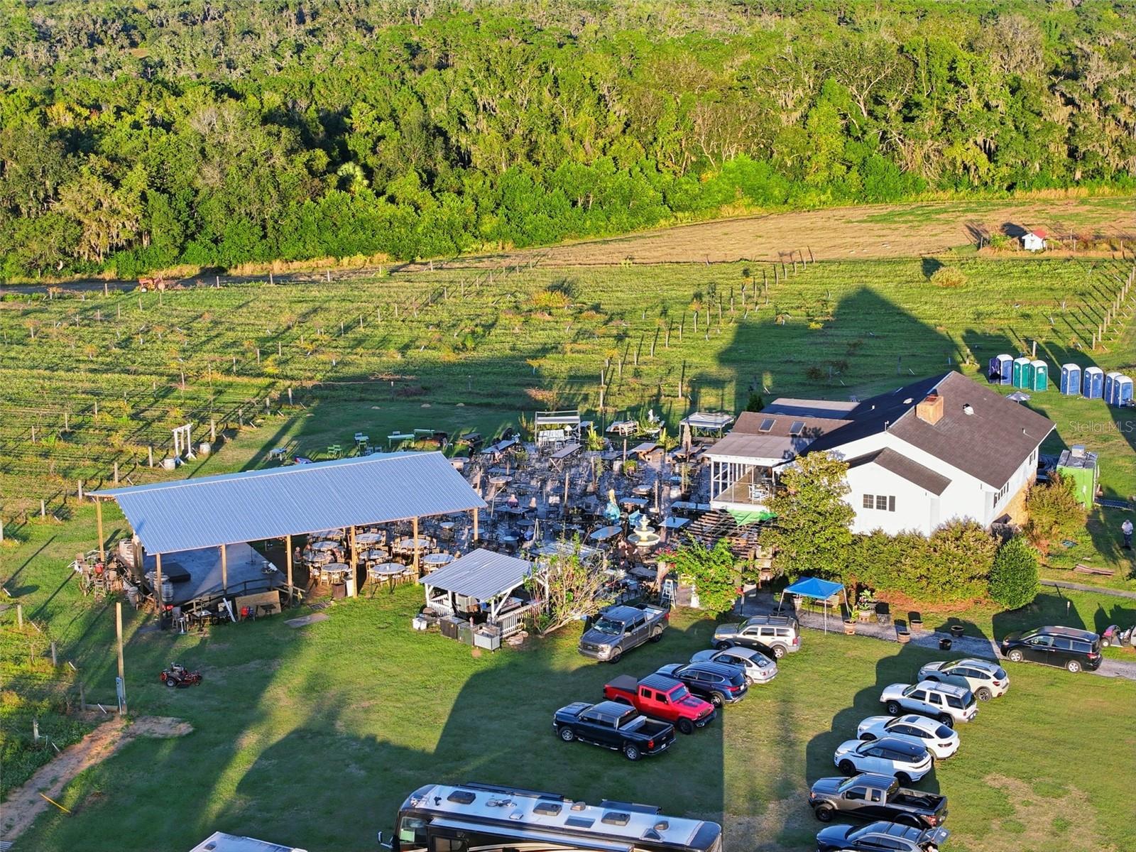 21509 SNOW HILL RD, BROOKSVILLE, FL, 34601