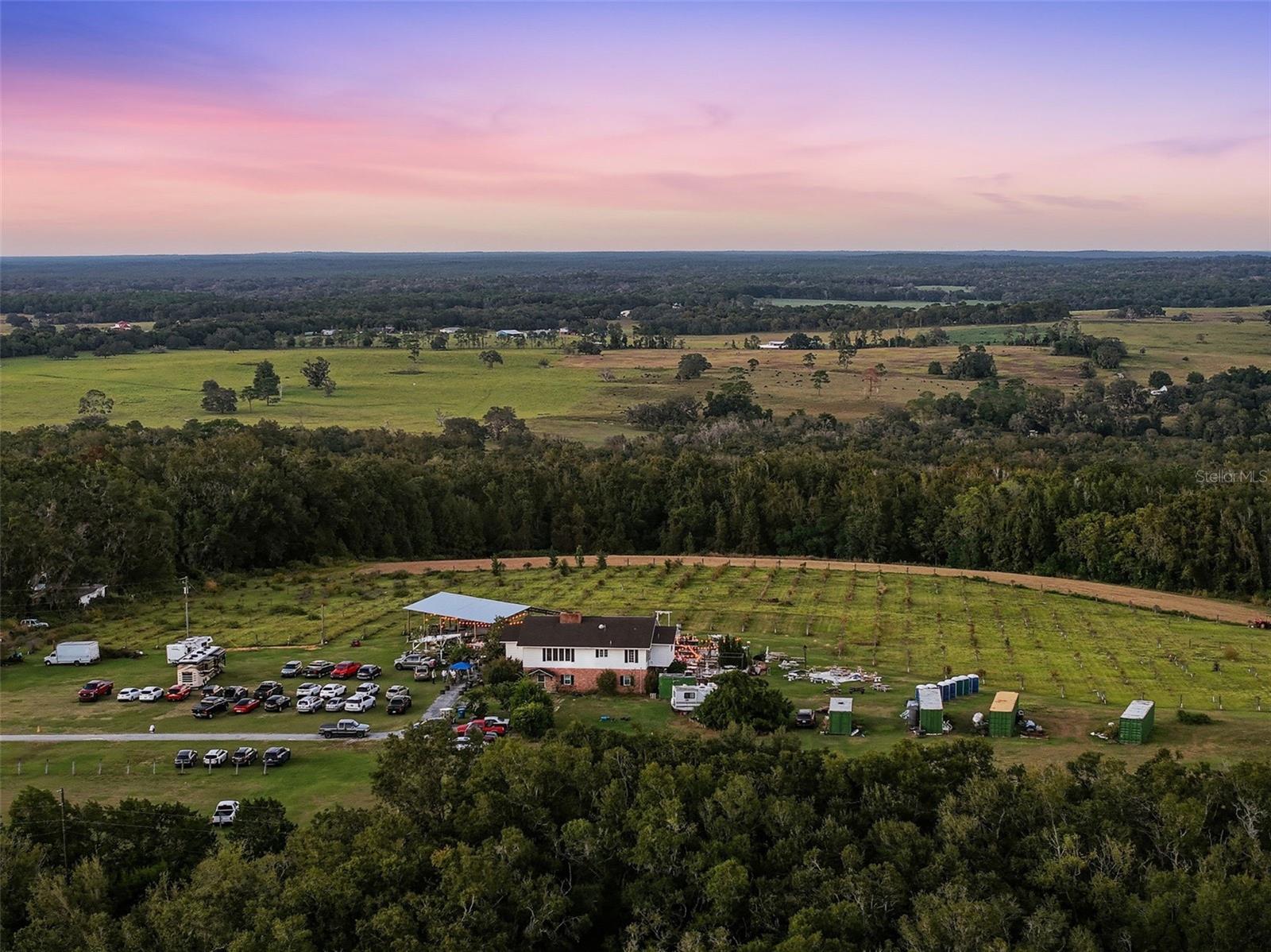 21509 SNOW HILL RD, BROOKSVILLE, FL, 34601