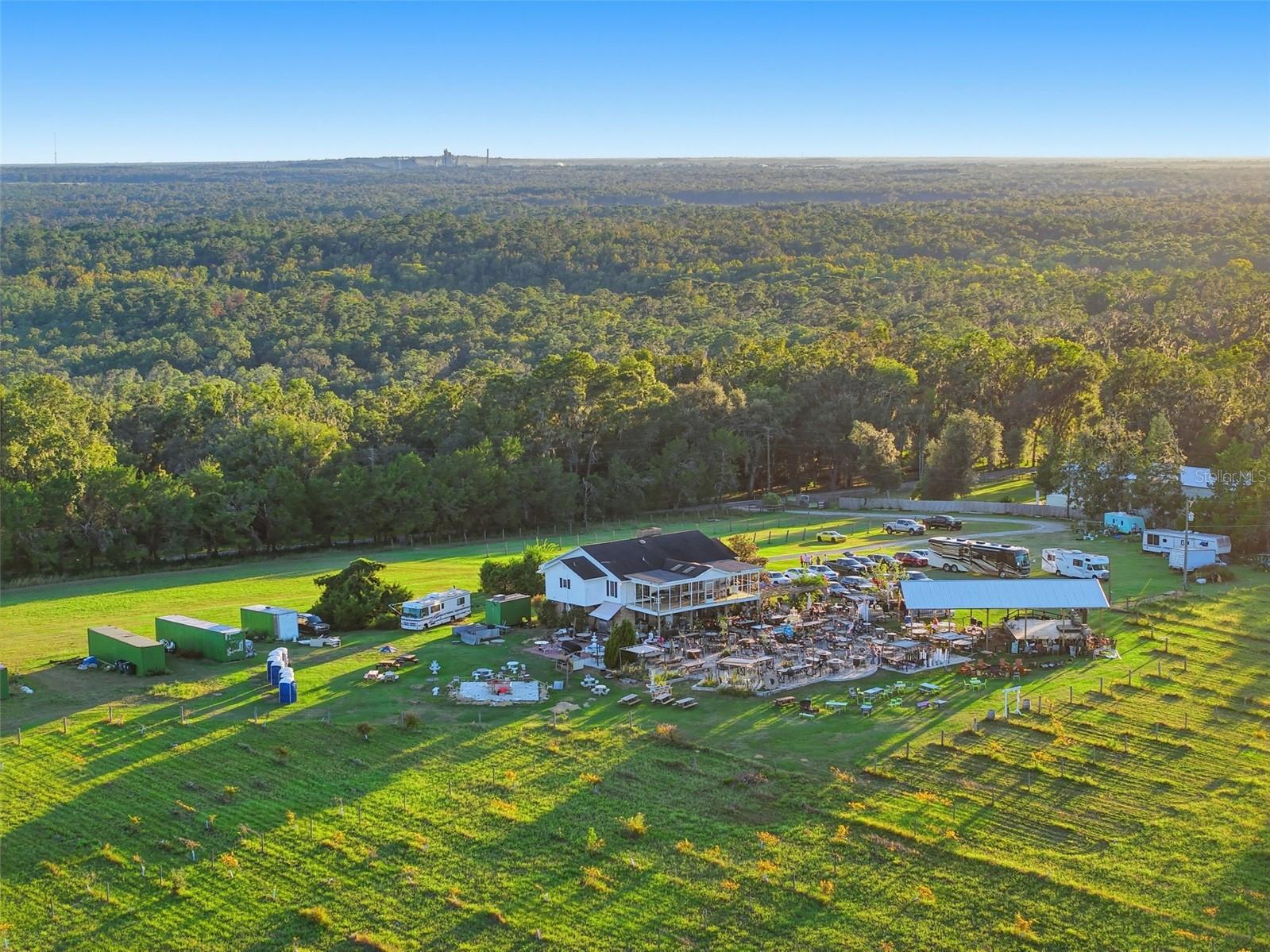 21509 SNOW HILL RD, BROOKSVILLE, FL, 34601