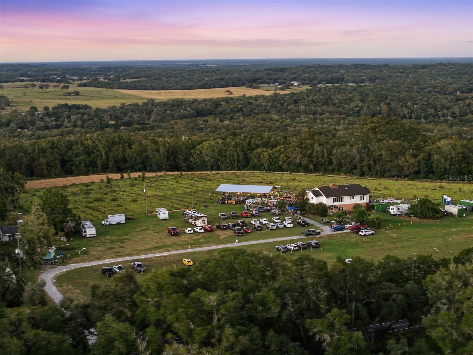 21509 SNOW HILL RD, BROOKSVILLE, FL, 34601