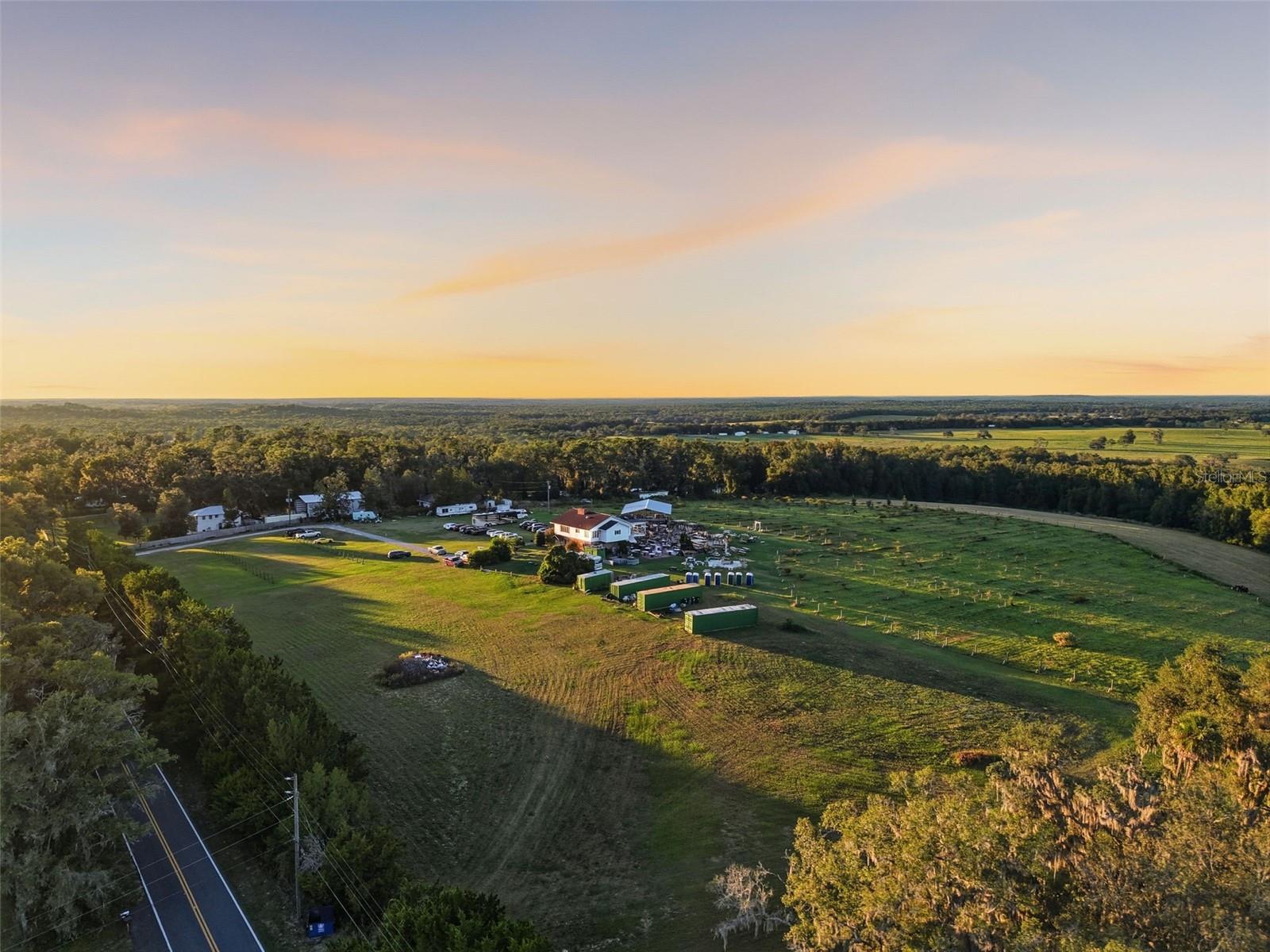 21509 SNOW HILL RD, BROOKSVILLE, FL, 34601