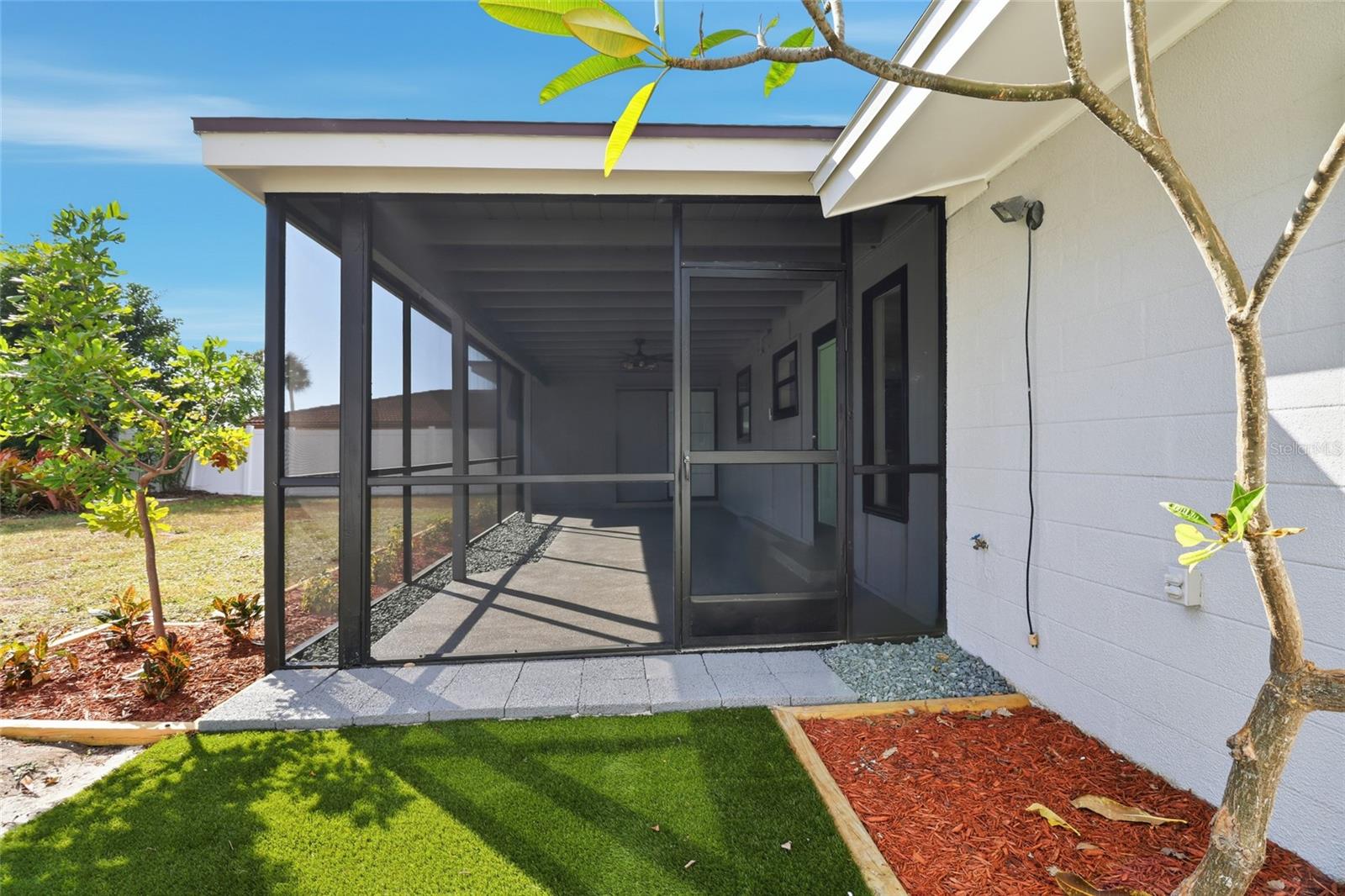 3120 MERCER RD, BRADENTON, FL, 34207