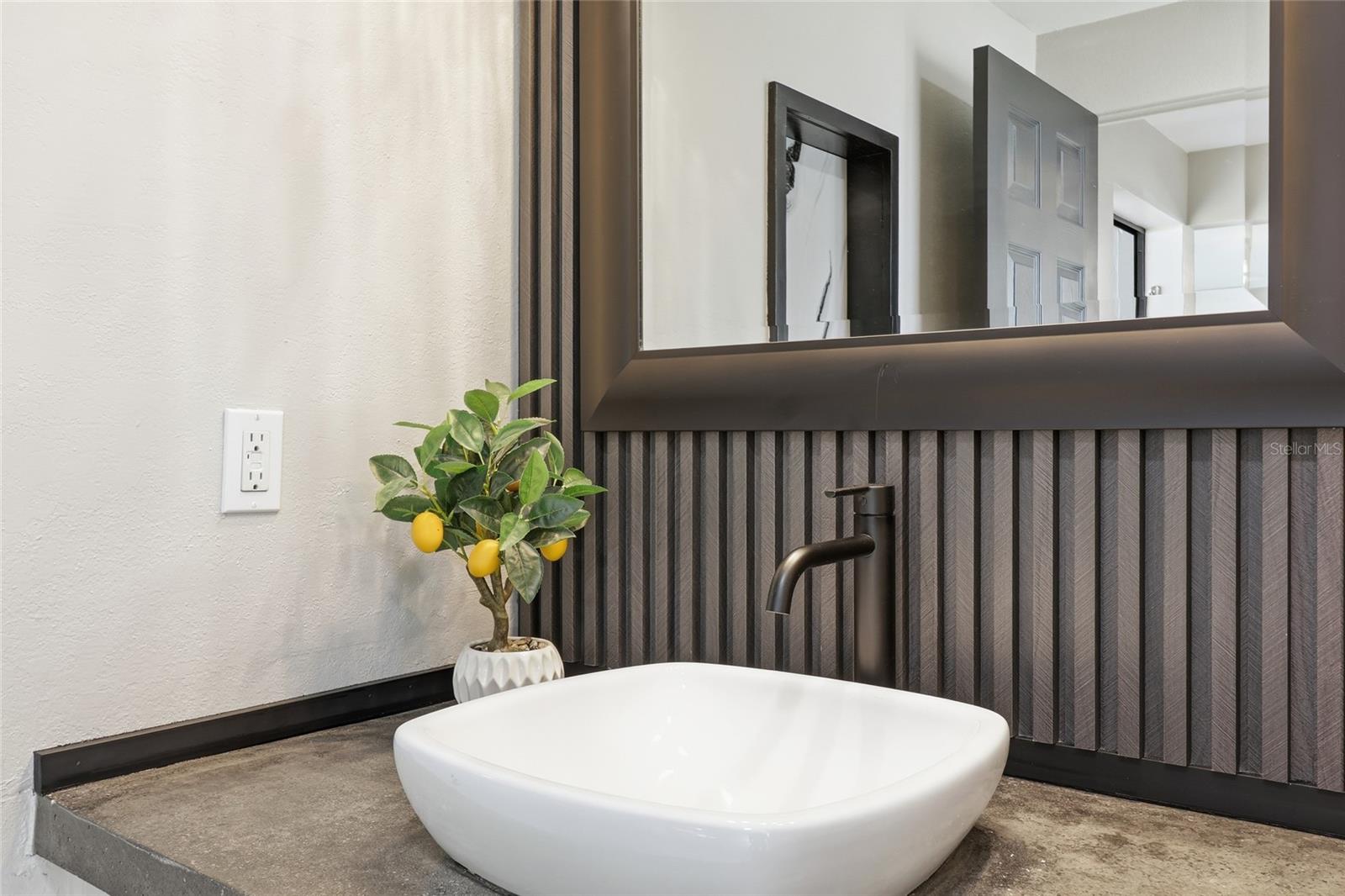 3120 MERCER RD, BRADENTON, FL, 34207