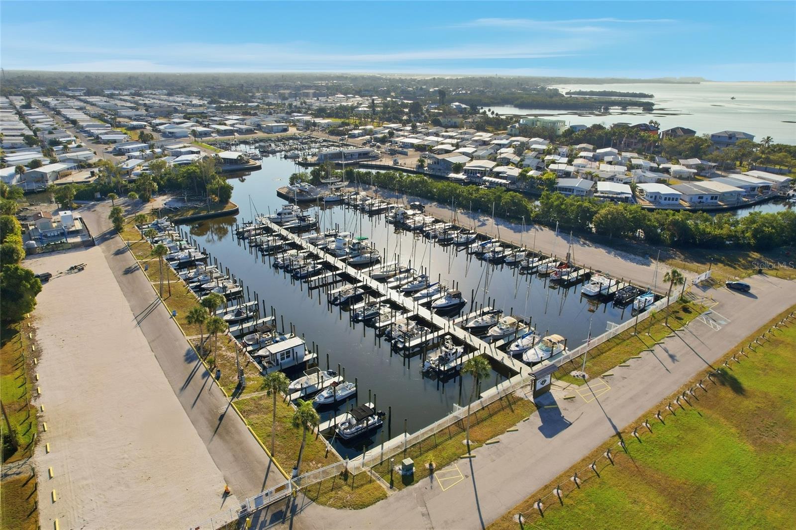 3120 MERCER RD, BRADENTON, FL, 34207