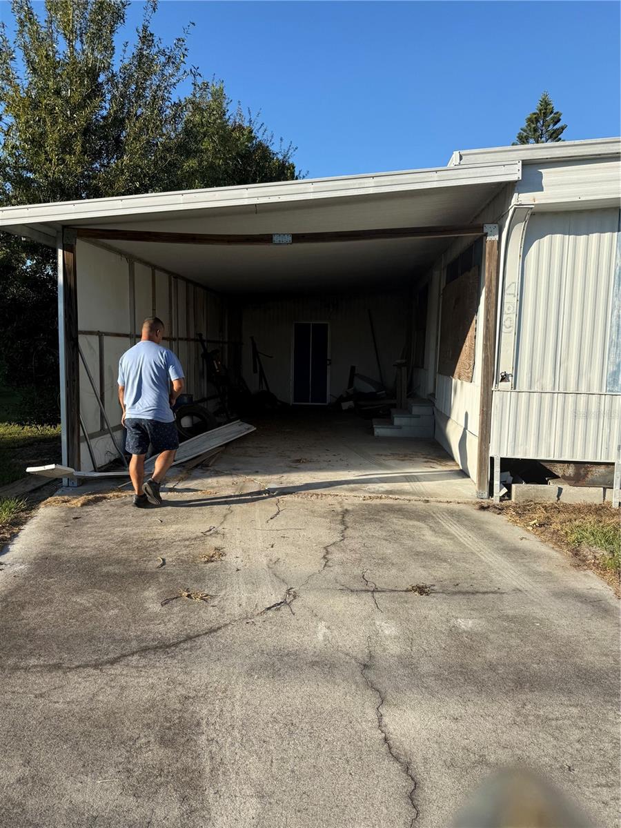 409 21ST AVE SW, RUSKIN, FL, 33570