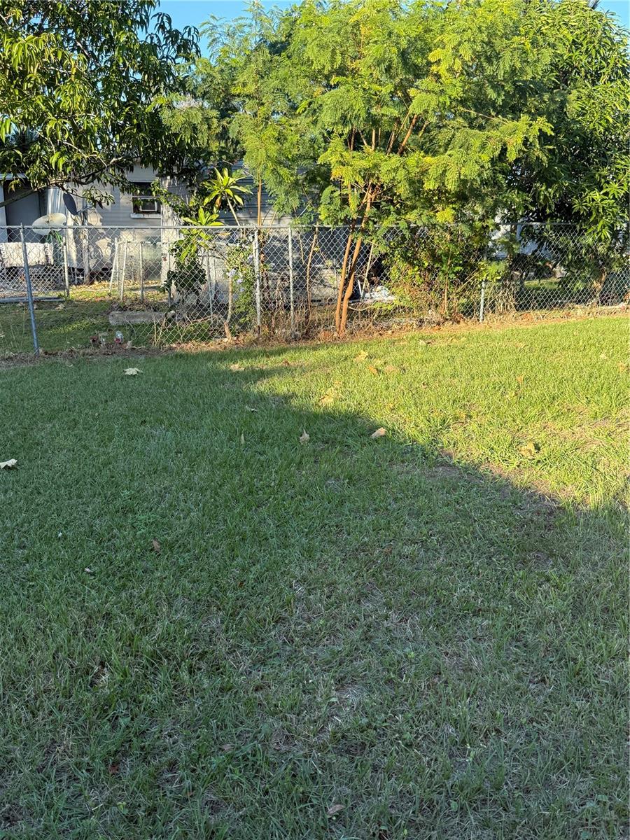 409 21ST AVE SW, RUSKIN, FL, 33570