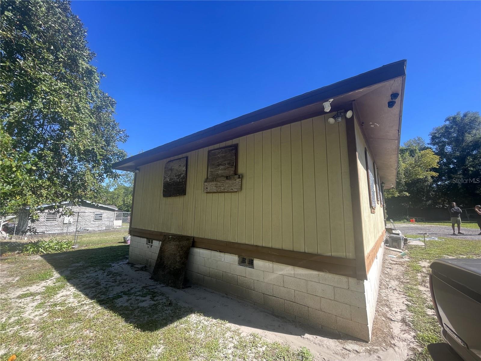 520 W SPRING ST, DELAND, FL, 32720