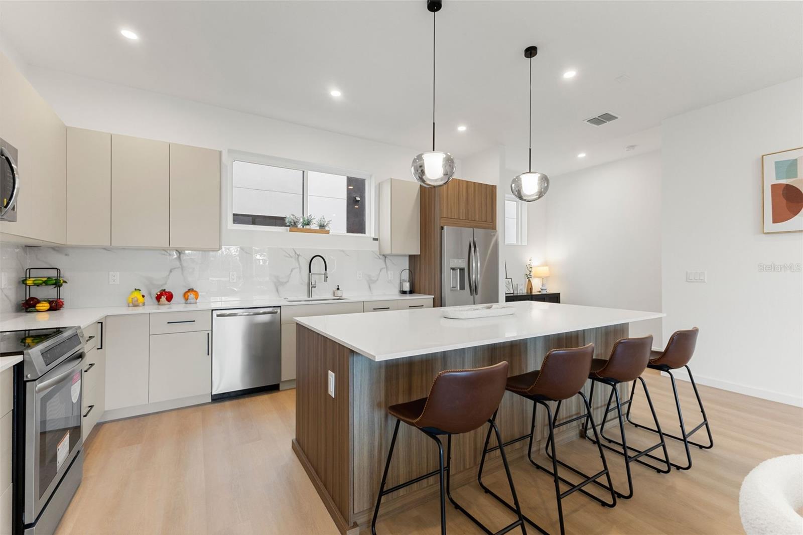 2108 4TH ST S, ST PETERSBURG, FL, 33705