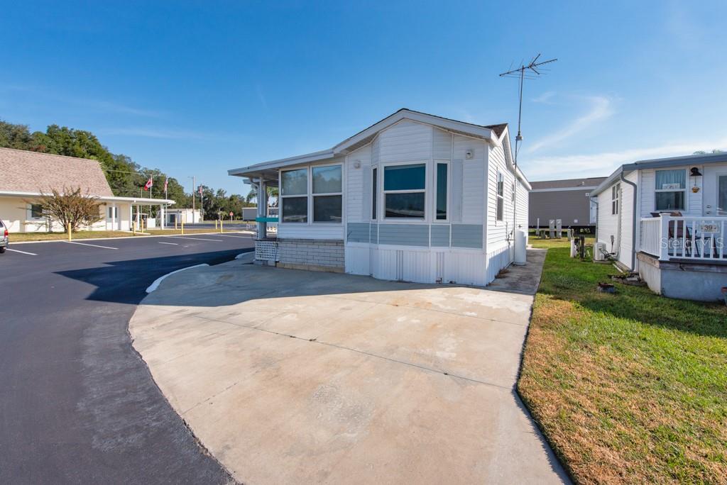 TB8449790 Property Photo