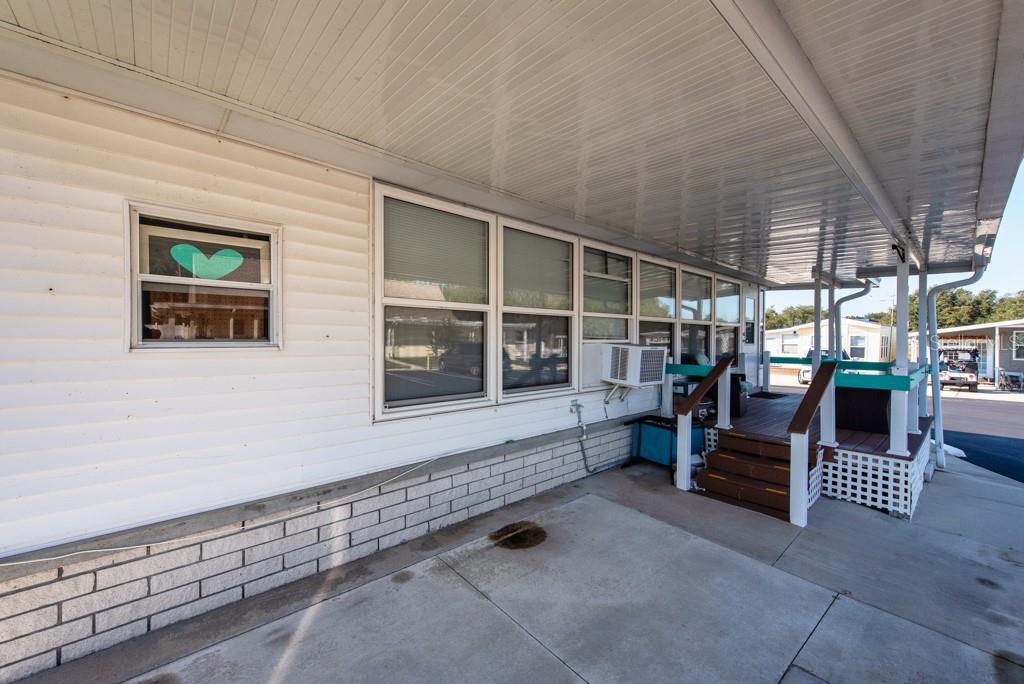 TB8449790 Property Photo