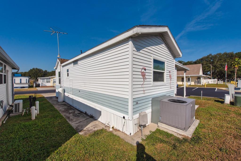 TB8449790 Property Photo