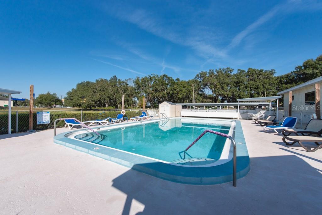 TB8449790 Property Photo