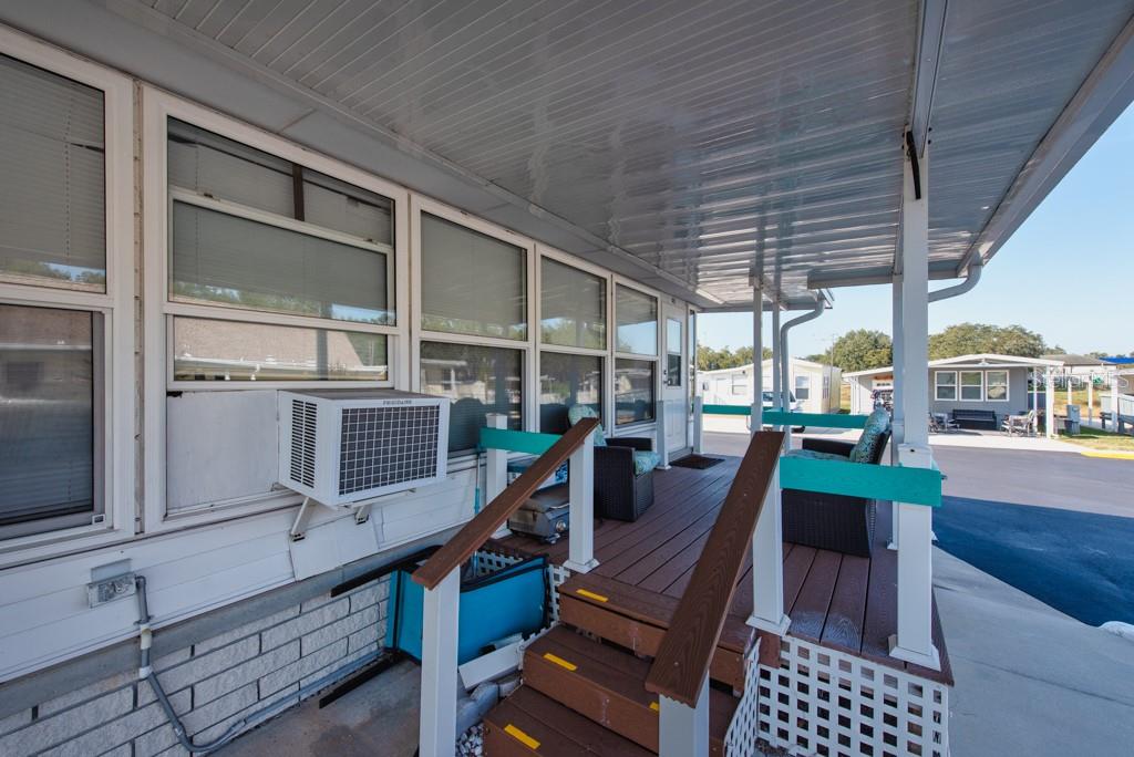 TB8449790 Property Photo