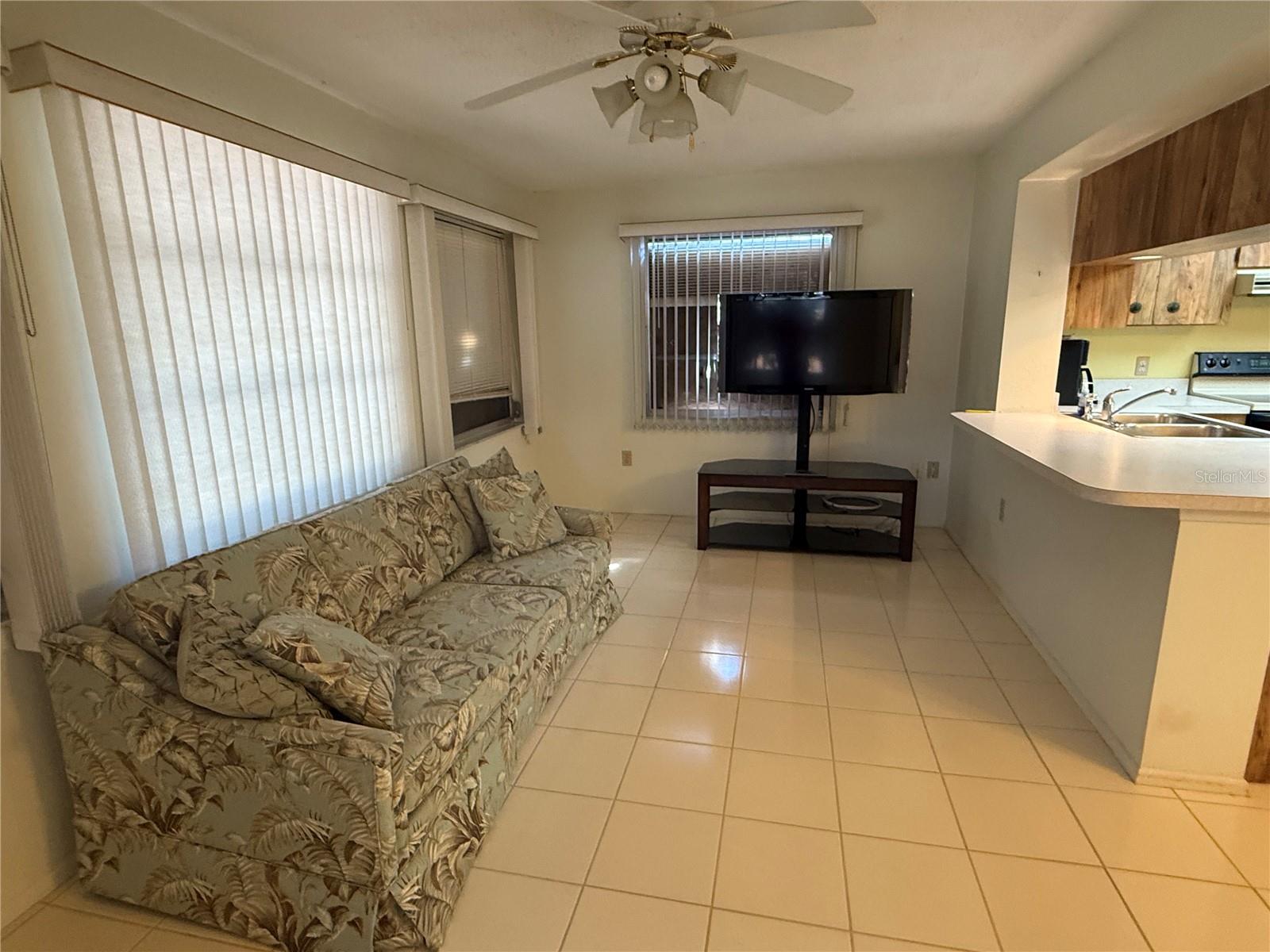 1073 ARDEN TER NW, PORT CHARLOTTE, FL, 33948